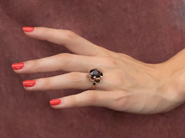 7 Unique Types of Statement Rings